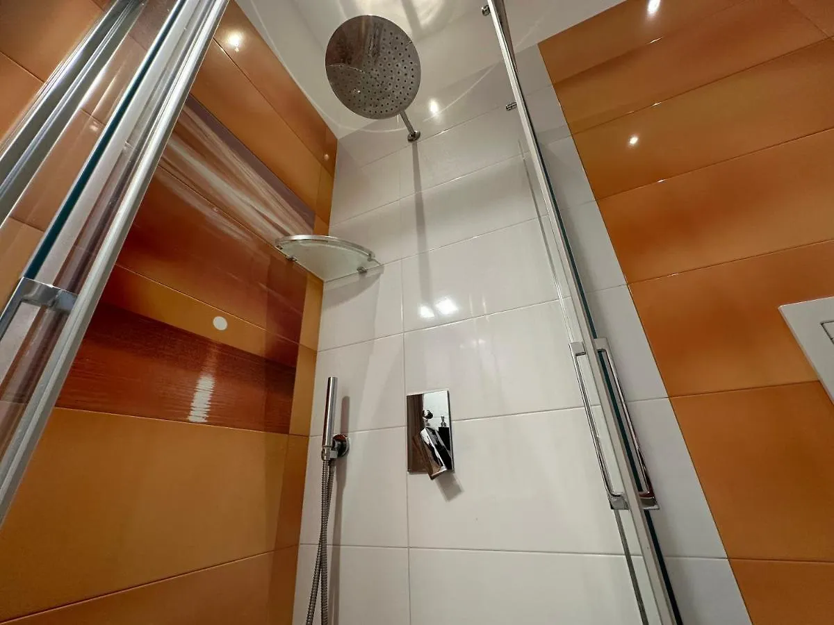 Domus Luca - Central Rooms In The Heart Of Naples location